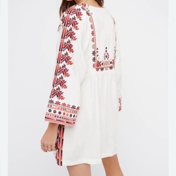 Free People Starlight Embroidered Mini Dress Tunic White and Red Bohemian Dress - Picture 2 of 12